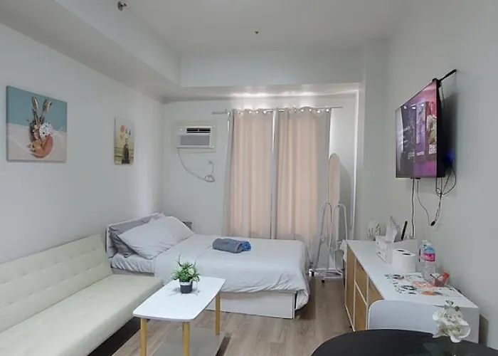 Fully Furnished-near It Park